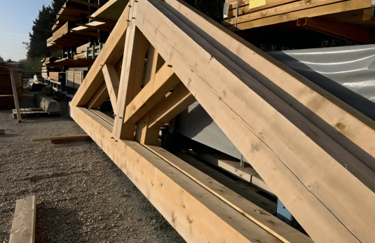 Travaux de charpente à Carpentras Réalisation de travaux de charpente par un charpentier couvreur à Carpentras