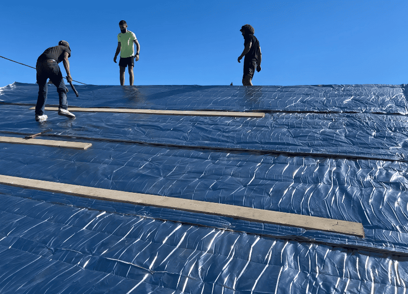 Travaux de toiture réalisés par une entreprise de couverture à Apt